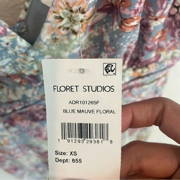 Floret Studios New Maxi Dress Extra Small Floral Print - Picture 12 of 12
